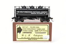 Load image into Gallery viewer, HO Brass W&amp;R - W&amp;R Enterprises Various Roads AC&amp;F 10,000 GAL 3-Dome Tank Car With High Walkway C/P- The Southwestern Refining Company

