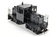 Load image into Gallery viewer, O Brass RYM - Rich Yoder Models Various Roads GE 45 Ton Side-Rod Diesel FP Black Unlettered
