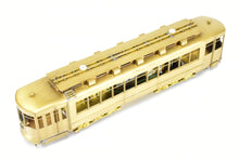 Load image into Gallery viewer, HO Brass Fairfield Models 343 CSL - Chicago Surface Lines Pullman Car
