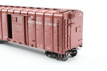 Load image into Gallery viewer, O Brass PSC - Precision Scale Co. B&amp;O - Baltimore &amp; Ohio M-50 Boxcar w/Corrugated Sides Factory Painted No. 367100
