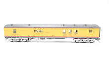Load image into Gallery viewer, O Brass Sunset Models Third Rail UP - Union Pacific 70’ Harriman RPO FP Yellow/Gray No. 2257

