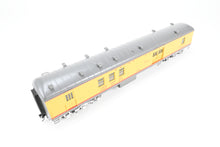 Load image into Gallery viewer, O Brass Sunset Models Third Rail UP - Union Pacific 70’ Harriman RPO FP Yellow/Gray No. 2257
