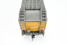 Load image into Gallery viewer, O Brass OMI - Overland Models, Inc. UP - Union Pacific Gas Turbine Tender Smooth Pro-Painted
