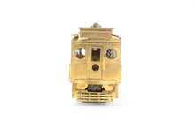 Load image into Gallery viewer, HO Brass Suydam PE - Pacific Electric Portland Coach
