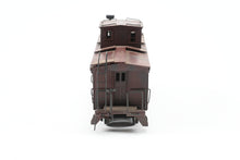 Load image into Gallery viewer, HO Brass Far East Distributors Oregon-American Lumber or Long Bell Lumber Caboose Custom Painted REBOXX
