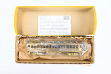 Load image into Gallery viewer, HO Brass Suydam PE - Pacific Electric Portland Coach
