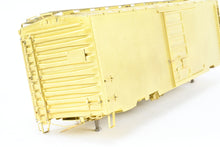 Load image into Gallery viewer, O Brass PSC - Precision Scale Co. Various Roads 40’ PS-1 Single Door Boxcar w/6’ Wide Superior Doors + Separate Pullman Doors
