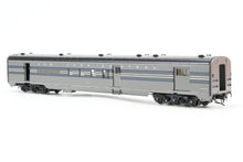 Load image into Gallery viewer, O Brass Lionel Smithsonian Collection NYC - New York Central Twentieth Century Limited RPO- Baggage Car Factory Painted No. 5017
