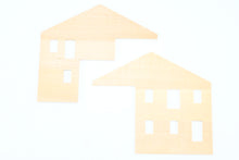 Load image into Gallery viewer, HO FSM - Fine Scale Miniatures #40 Old Time Wood Flour &amp; Grain Mill Kit
