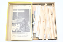 Load image into Gallery viewer, HO FSM - Fine Scale Miniatures #40 Old Time Wood Flour &amp; Grain Mill Kit
