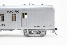 Load image into Gallery viewer, O Brass PSC - Precision Scale Co. UP - Union Pacific Harriman CS Full 40' RPO Class 40-P-1 Pro-Painted UPMW 903175
