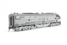 Load image into Gallery viewer, HO Brass OMI - Overland Models, Inc. NYC - New York Central EMD E8A Pro-Painted No. 4065 W/Light Weathering
