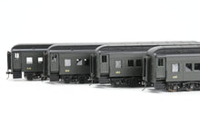 Load image into Gallery viewer, O Sunset Models Golden Gate Depot UP - Union Pacific “Challenger” 80’ Passenger Car Set Factory Painted
