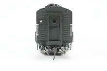 Load image into Gallery viewer, HO Brass OMI - Overland Models, Inc. NYC - New York Central EMD E8A Pro-Painted No. 4065 W/Light Weathering
