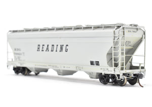 HO Brass OMI - Overland Models, Inc. RDG - Reading ACF 3-Bay Centerflow 4650 Covered Hopper w/ 3 Long Hatches CP No. 79923