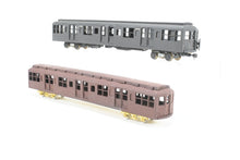 Load image into Gallery viewer, HO Q Car Company BMT – Brooklyn-Manhattan Transit Corporation 2500-2599 Series Trailer Cars 2-Pack Custom Built and Painted NO BOX
