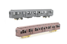 Load image into Gallery viewer, HO Q Car Company BMT – Brooklyn-Manhattan Transit Corporation 2500-2599 Series Trailer Cars 2-Pack Custom Built and Painted NO BOX
