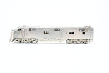 Load image into Gallery viewer, HO Brass Oriental Limited CB&amp;Q - Burlington Route EMD E7A 2000 HP Factory Plated Version
