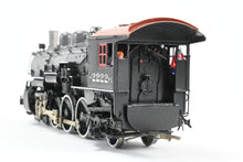 Load image into Gallery viewer, HO Brass W&amp;R Enterprises NP - Northern Pacific Q-4 4-6-2 Custom Painted &amp; Lightly Weathered No. 2222
