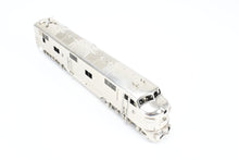 Load image into Gallery viewer, HO Brass Oriental Limited CB&amp;Q - Burlington Route EMD E7A 2000 HP Factory Plated Version
