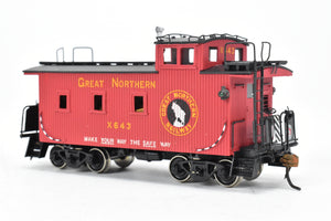 HO Brass AMC - American model Company GN - Great Northern 25 Foot Wood Caboose C/P #X643