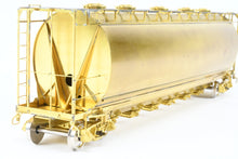 Load image into Gallery viewer, O Brass OMI - Overland Models, Inc. Wabash/N&amp;W - Norfolk &amp; Western/IT - Illinois Terminal HC-60 Cylindrical Covered Hopper
