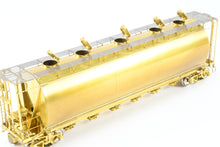 Load image into Gallery viewer, O Brass OMI - Overland Models, Inc. Wabash/N&amp;W - Norfolk &amp; Western/IT - Illinois Terminal HC-60 Cylindrical Covered Hopper
