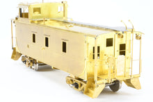 Load image into Gallery viewer, O Brass OMI - Overland Models, Inc. D&amp;RGW - Denver &amp; Rio Grande Western Steel Caboose 1400 Series Modern Riveted
