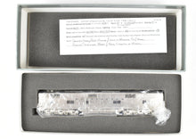 Load image into Gallery viewer, HO Brass CIL - Challenger Imports CB&amp;Q - Burlington Route EMD E5 PH-II A/B Set FP 9912A PH II 1960&#39;s Scheme
