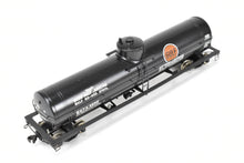 Load image into Gallery viewer, HO Brass PSC - Precision Scale Co. Various Roads 16,000 Gallon Tank Car F/P Decaled Gulf Oil Corporation
