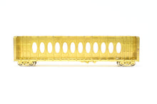 Load image into Gallery viewer, O Brass OMI - Overland Models, Inc. Various Roads Thrall Center Beam Lumber Car 64’
