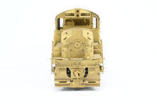 Load image into Gallery viewer, O Brass CON OMI - Overland Models Inc. AT&amp;SF - Santa Fe ALCO DL-600B RSD-15 Low Hood
