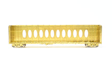 Load image into Gallery viewer, O Brass OMI - Overland Models, Inc. Various Roads Thrall Center Beam Lumber Car 64’
