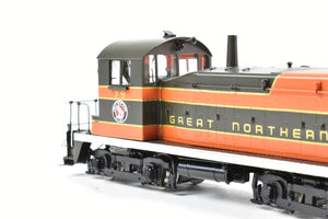 HO Brass PSC - Precision Scale Co. GN - Great Northern EMC/EMD SW-1 Phase III Intermediate FP #79