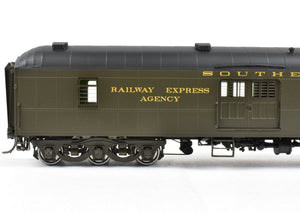 HO NEW Brass TCY - The Coach Yard SP - Southern Pacific Heavyweight RPO/Baggage Car "Daylight/Starlight" Class 70-BP-30-3 FP #5066