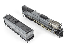 Load image into Gallery viewer, HO Brass Key Imports UP - Union Pacific 4-8-4 FEF-2 Oil Two-Tone Grey No. 825 CS #59
