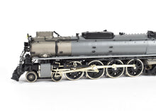 Load image into Gallery viewer, HO Brass Key Imports UP - Union Pacific 4-8-4 FEF-2 Oil Two-Tone Grey No. 825 CS #59
