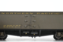 Load image into Gallery viewer, HO Brass W&amp;R - W&amp;R Enterprises NP - Northern Pacific Express Reefer #1800 - 1899 Version 3 Factory Painted Pullman Green Large Herald No. 1810
