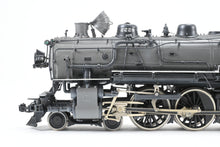 Load image into Gallery viewer, HO Brass W&amp;R Enterprises NP - Northern Pacific Q-5 4-6-2 Factory Painted No. 2228 With Light Weathering
