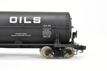 Load image into Gallery viewer, HO Brass PSC - Precision Scale Co. Various Roads 16,000 Gallon Tank Car F/P Decaled Sun Oils
