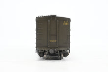 Load image into Gallery viewer, HO Brass W&amp;R - W&amp;R Enterprises NP - Northern Pacific Express Boxcar 5’ Door #1890 - 1899 Version 2 Factory Painted Pullman Green No. 1890
