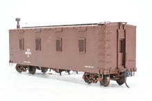 Load image into Gallery viewer, HO Brass W&amp;R Enterprises NP - Northern Pacific MOW Dining Car Pro-Painted &amp; Weathered No. 200073D
