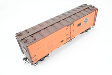 Load image into Gallery viewer, O Brass PSC - Precision Scale Co. PFE - Pacific Fruit Express 40’ Steel Reefer with Wood Roof Walk Circa 1945 CP No. 45682 BAD LETTERING
