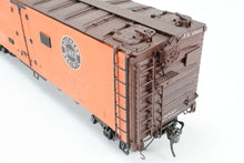 Load image into Gallery viewer, O Brass PSC - Precision Scale Co. PFE - Pacific Fruit Express 40’ Steel Reefer with Wood Roof Walk Circa 1945 CP No. 45682 BAD LETTERING

