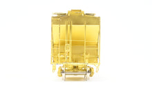 Load image into Gallery viewer, O Brass OMI - Overland Models, Inc. Various Roads Pullman Standard Covered Hopper 4750 Cubic Ft
