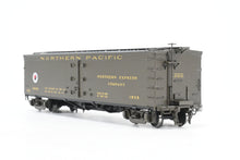 Load image into Gallery viewer, HO Brass W&amp;R - W&amp;R Enterprises NP - Northern Pacific Express Reefer #1800 - 1889 Version 2 Factory Painted Pullman Green Small Herald No. 1835
