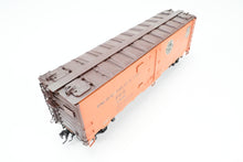 Load image into Gallery viewer, O Brass PSC - Precision Scale Co. PFE - Pacific Fruit Express 40’ Steel Reefer with Wood Roof Walk Circa 1945 CP No. 45656
