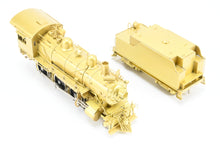 Load image into Gallery viewer, HO Brass PFM - Samhongsa NP - Northern Pacific S-4 Class 4-6-0 Ten Wheeler
