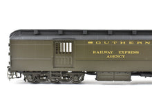 Load image into Gallery viewer, HO NEW Brass TCY - The Coach Yard SP - Southern Pacific HW Baggage-Express Ex Class 80-B FP #6505
