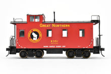 Load image into Gallery viewer, O Brass Oriental Limited GN - Great Northern 25 Foot Wood Caboose CP #X351 w/Slogan
